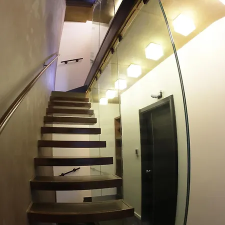 Civico 69 Luxury Bed & Breakfast